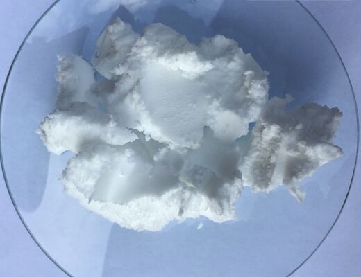 Un buen precio. CAS 9005-00-9 Éteres de octadecilo de polietilenglicol Tensioactivo y emulsionante Brij 720 Brij 72 Steareth-20 Steareth-2 en línea