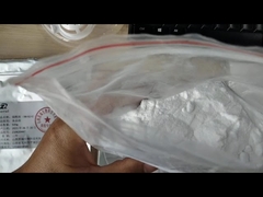 Materia prima B3 Vitamina a granel en polvo Suero Ácido nicotínico 99% Niacinamida CAS 98-92-0